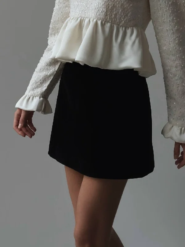 us pair skirts -Classic Black Mini Skirt