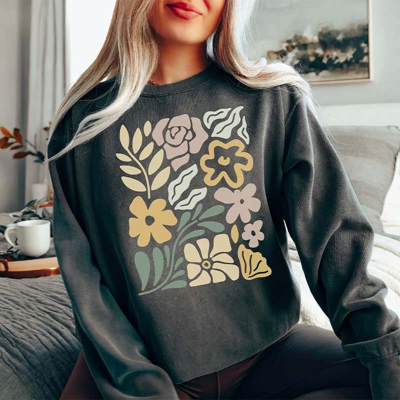 Satin fleece sweatshirts beige -Retro Wavy Flowers Sweatshirt