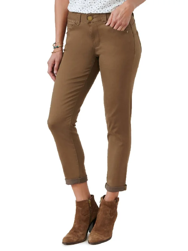 3D bold pants -Ginger Snap Ankle Skimmer Pants In Brown