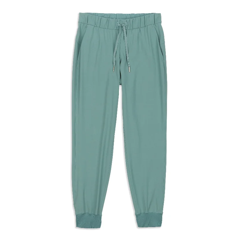 meet bold pants -On The Fly Jogger - Resale