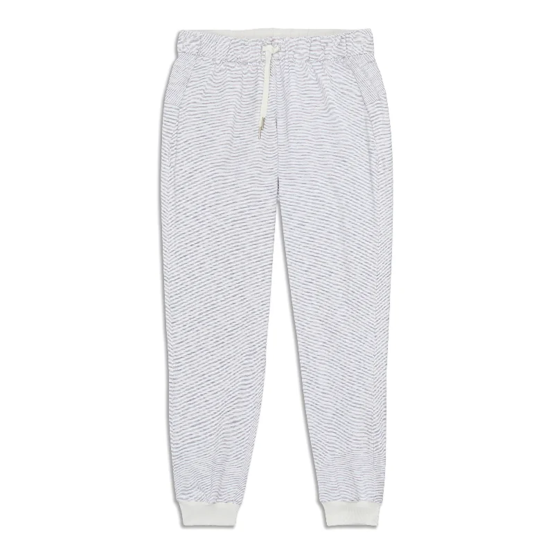 snow fade pants -On The Fly Jogger - Resale